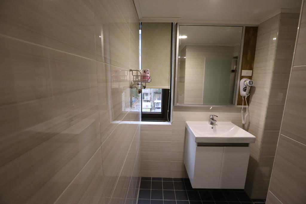 Central Hotel Taoyuan Luaran gambar